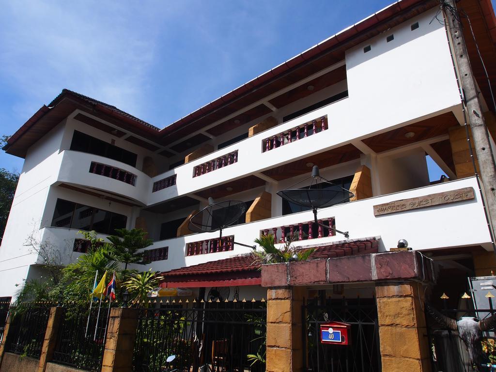 Waree'S Guesthouse Pantai Kata Luaran gambar